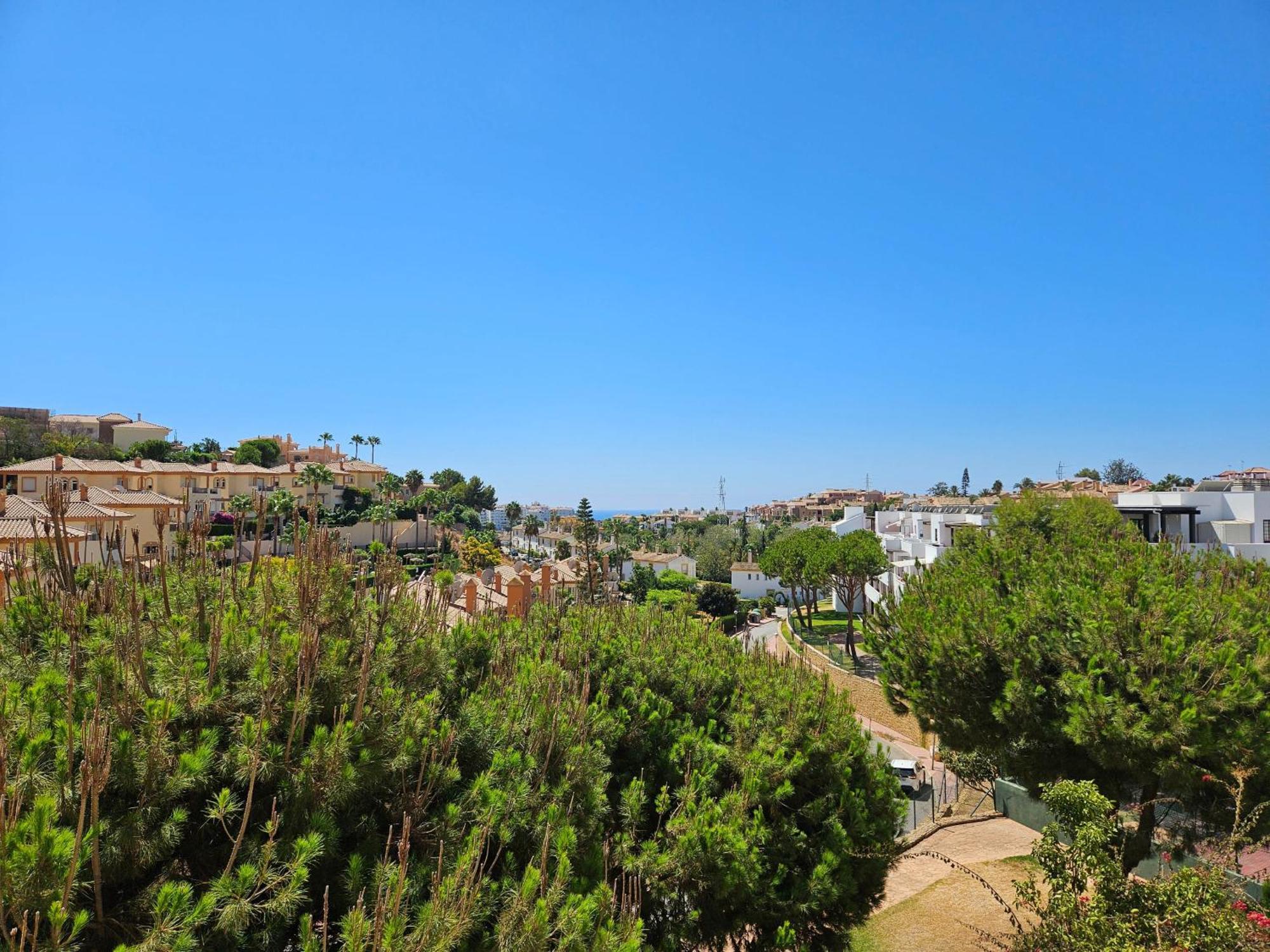 Two Bedroom Apartment In Riviera Del Sol MIJAS COSTA Eksteriør billede