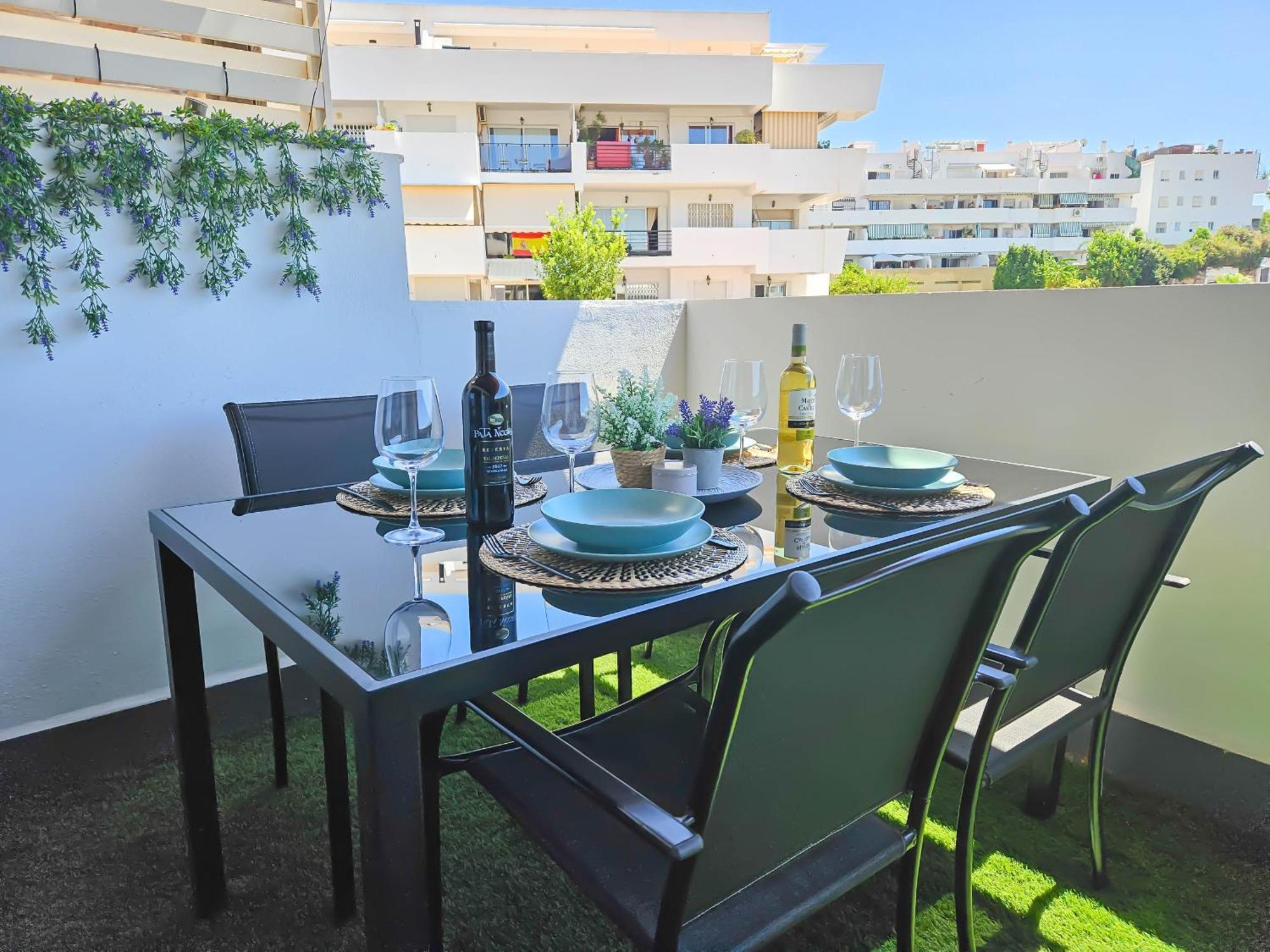 Two Bedroom Apartment In Riviera Del Sol MIJAS COSTA Eksteriør billede